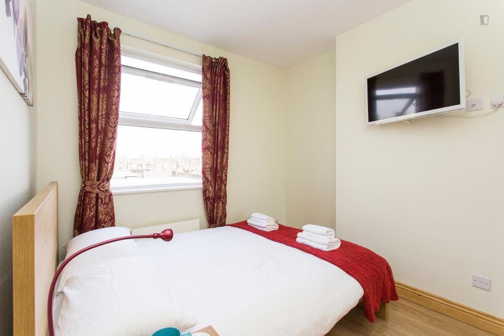 Hôtel 406 Harrow à Londres Extérieur photo
