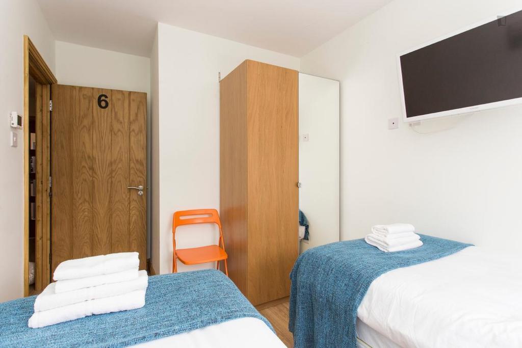 Hôtel 406 Harrow à Londres Extérieur photo